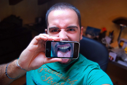 Его новый iPhone (фото <noindex><a target=_blank href=/>Stefano Lastrucci</a></noindex>).